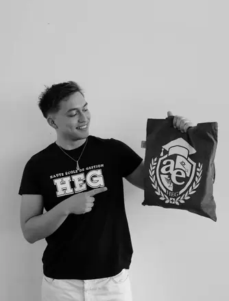 Tote bag de l'AEHEG, en noir et blanc